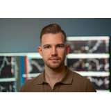 Tobias Knebel