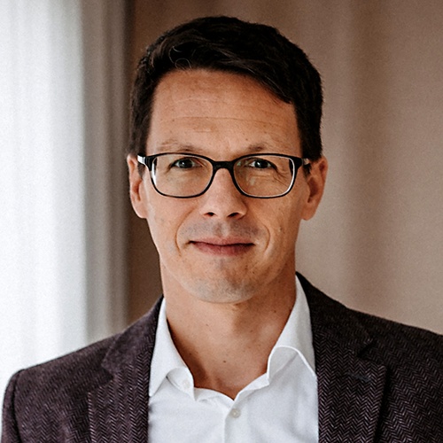 Daniel Hahn